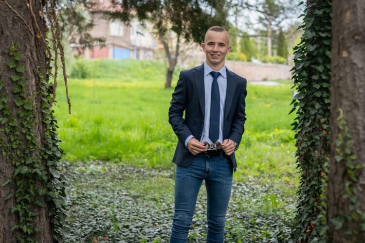 Абитуриетски бал на Алекс